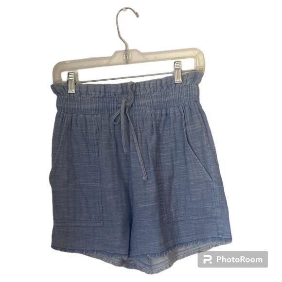 Doe & Rae blue raw hem drawstring shorts with pockets - Picture 1 of 9